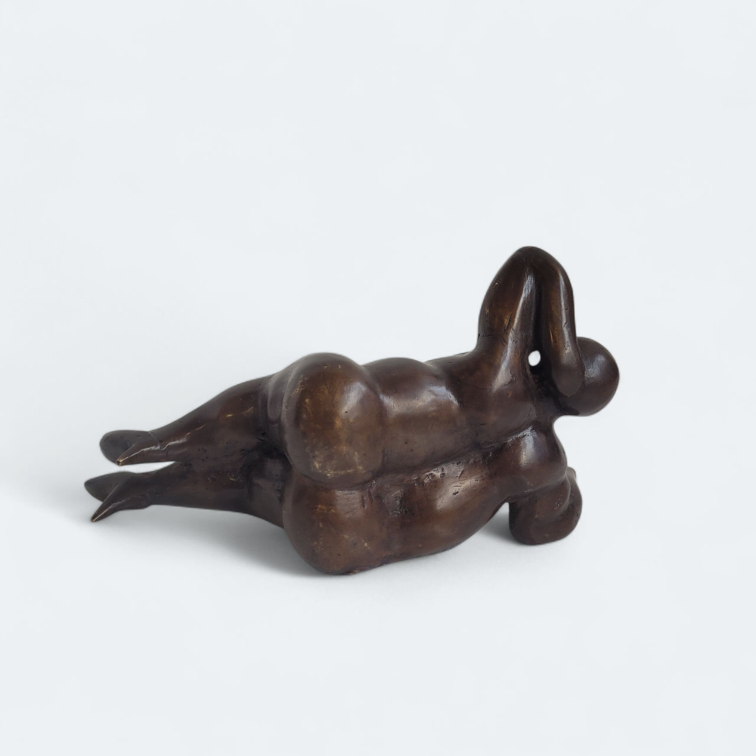 Bronze-Skulptur "Bobaraba on the beach" by Dermé | 17 cm | 1 kg