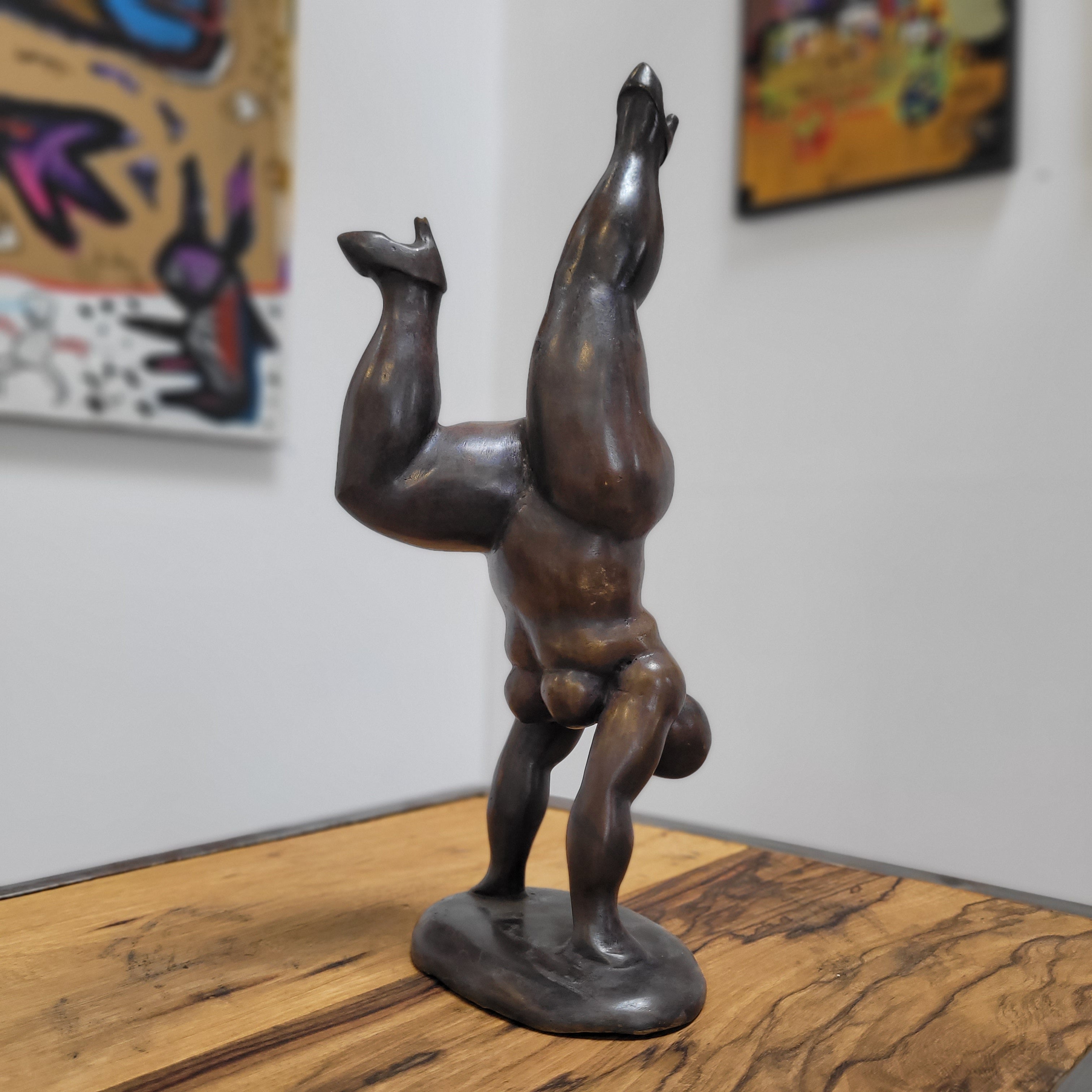 Bronze-Skulptur "Bobaraba Kopfstand" by Dermé | 30 cm | 1,7 kg