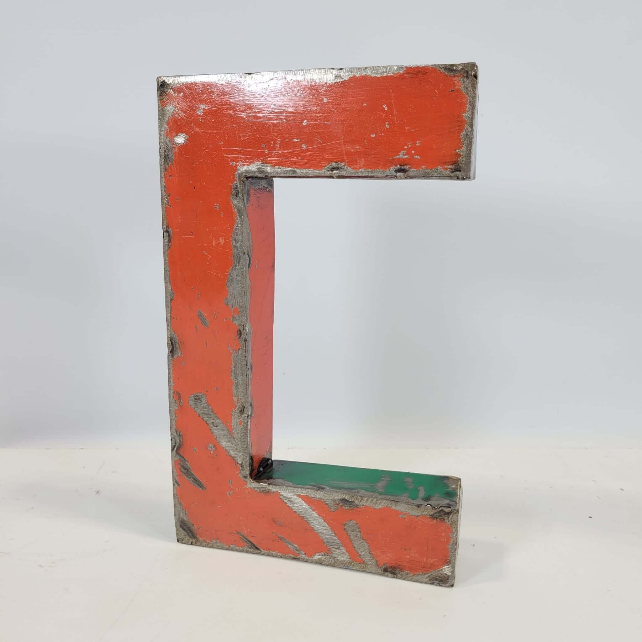 Buchstabe "C" aus recycelten Ölfässern | 22 oder 50 cm | verschiedene Farben