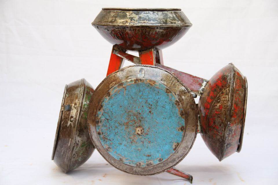 Hocker "Deni" mit Stauraum | Upcycling von Ölfässern | Unikate by Hamed Ouattara