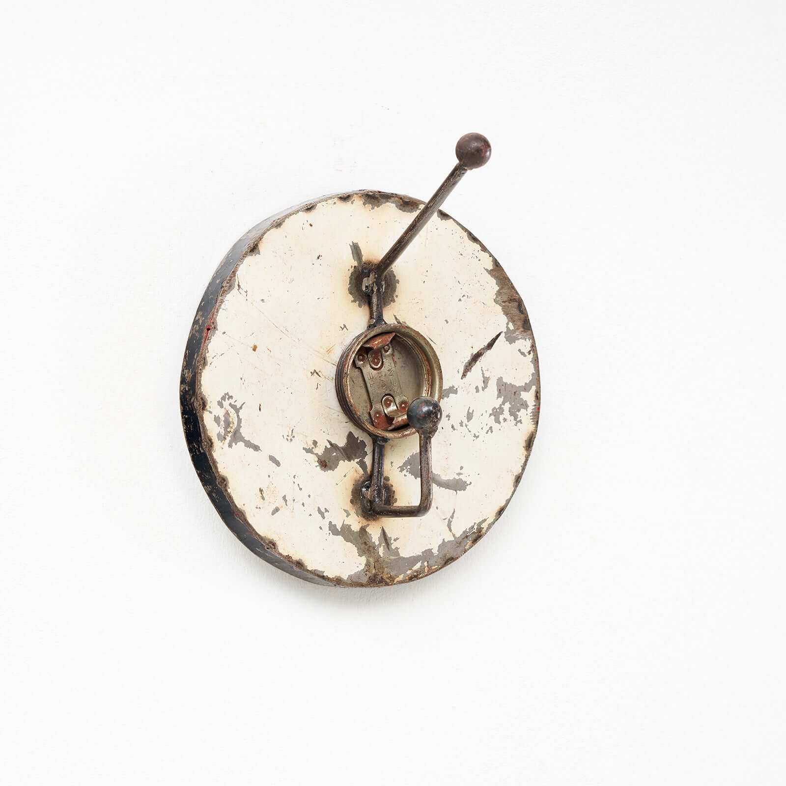 Garderobe 1 Haken aus recycelten Ölfässern Upcycling | verschiedene Farben