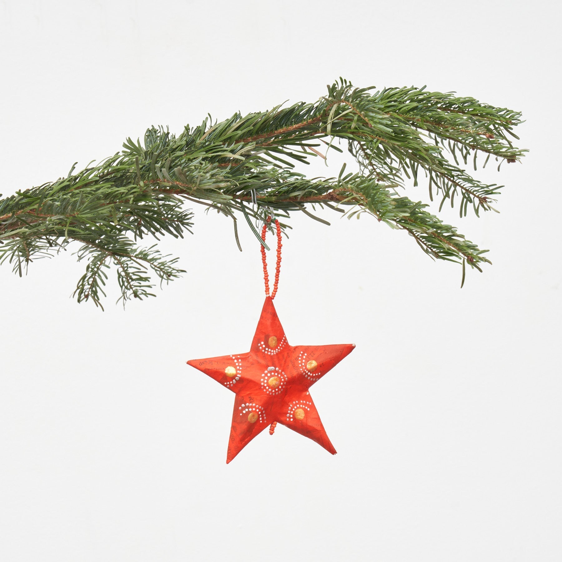 Sterne aus Pappmaché aus recyceltem Papier | Handgemacht & Fair