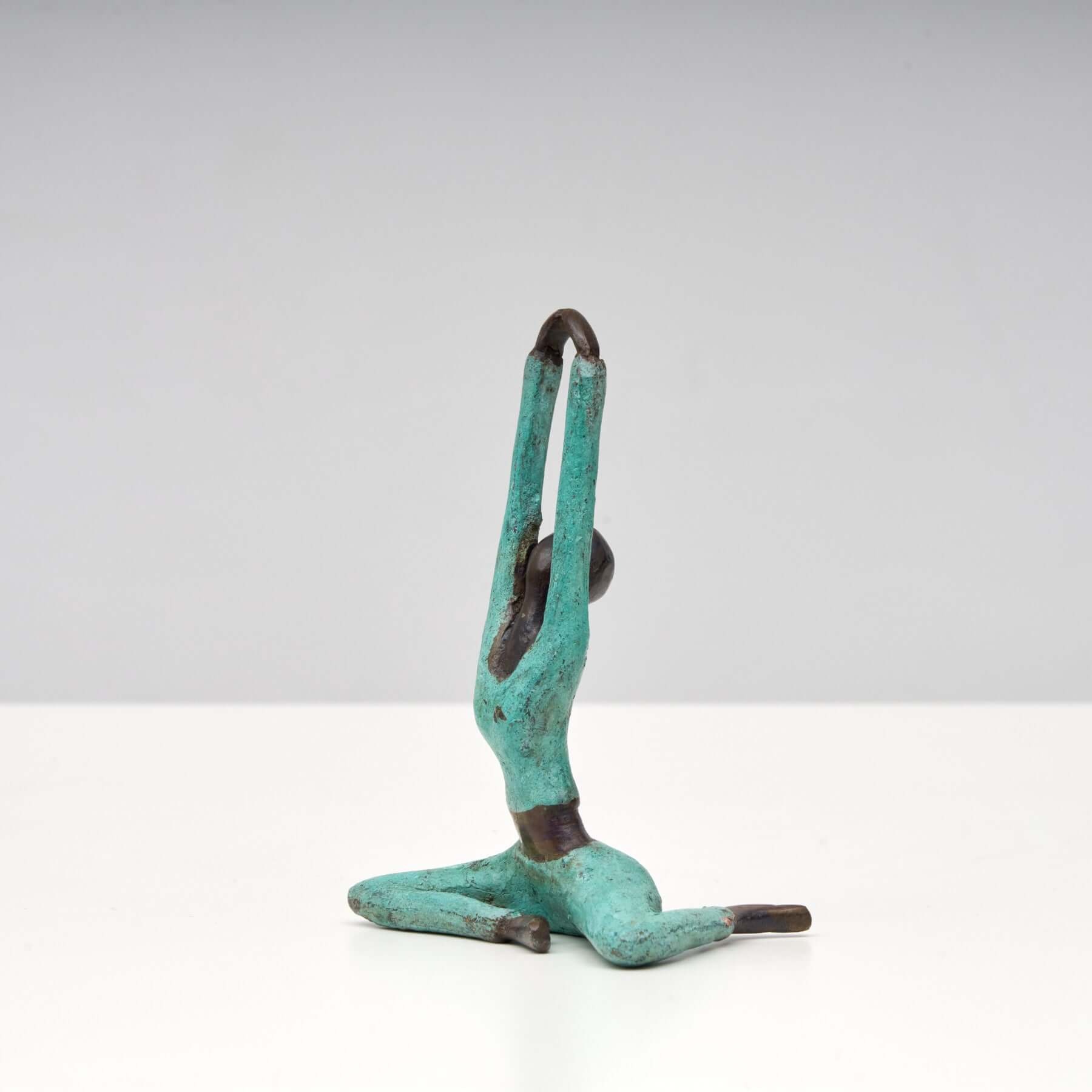 Bronze-Skulptur Yoga "Barbara" | by Hamidou | verschiedene Farben und Größen